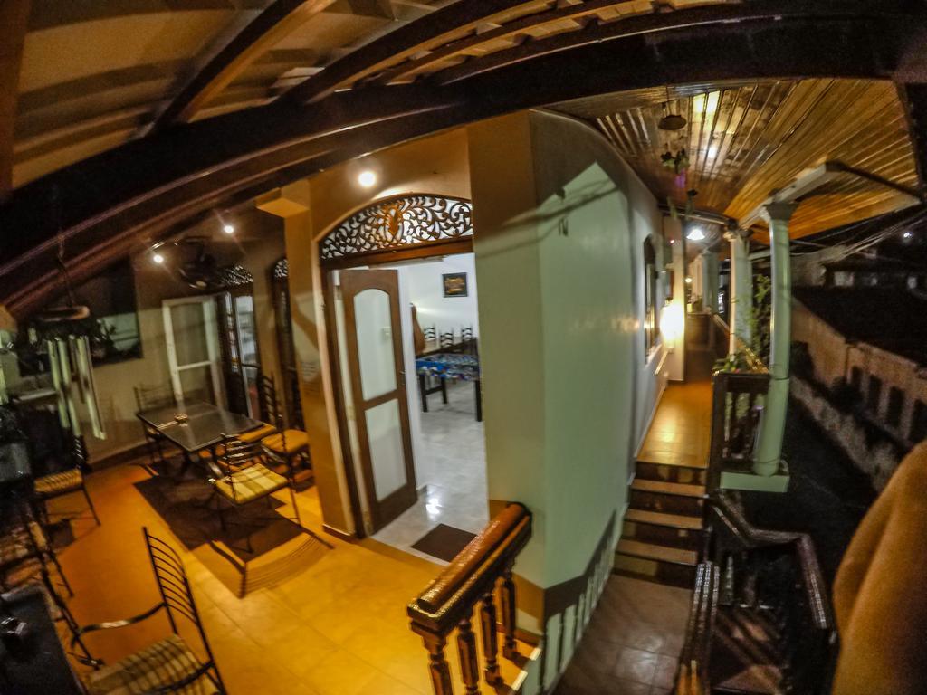 Wijenayake'S - Beach Haven Guest House - Galle Fort Bagian luar foto