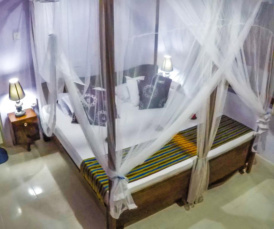 Wijenayake'S - Beach Haven Guest House - Galle Fort Bagian luar foto