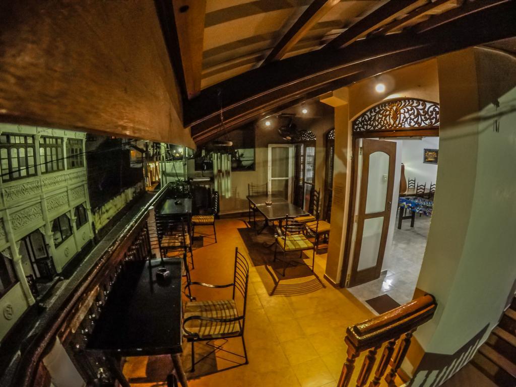 Wijenayake'S - Beach Haven Guest House - Galle Fort Bagian luar foto